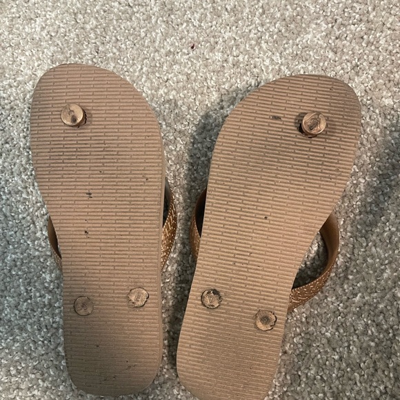 Flip flops - Picture 2 of 2